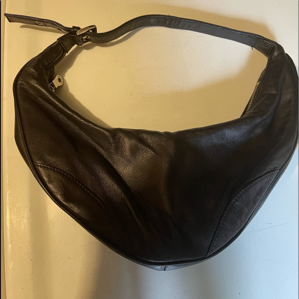 Wilson’s Leather Purse, Small Hobo